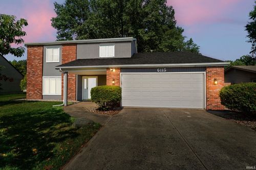 6115 Chicory Dr, Fort Wayne, IN, 46835-2031 | Card Image