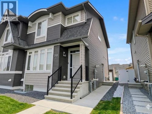20 Iris Crescent, Okotoks, AB, T1S5V5 | Card Image