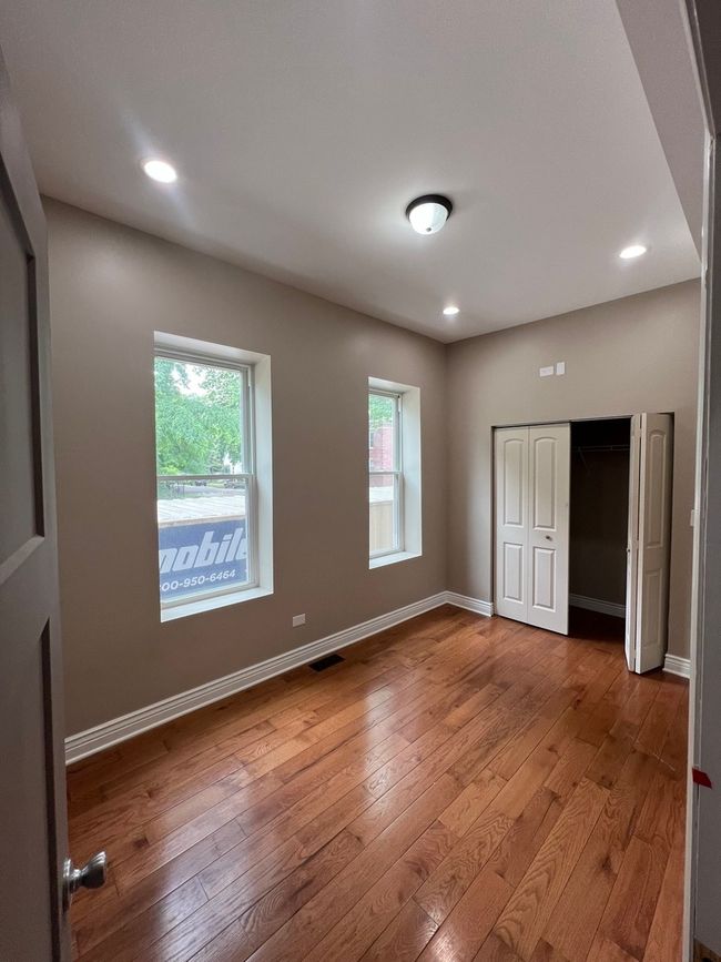 5757 S Aberdeen St, Home with 6 bedrooms, 3 bathrooms and 2 parking in Chicago IL | Image 6