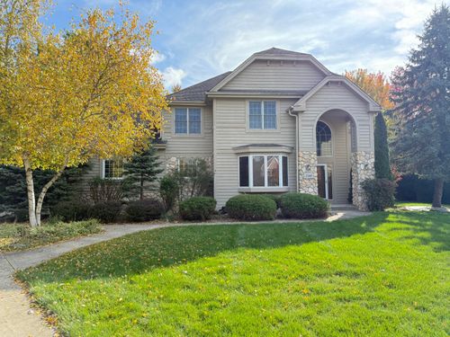2340 Robbie Ct, Brookfield, WI, 53005-4575 | Card Image