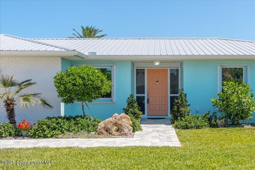 215 Wilson Ave, Satellite Beach, FL, 32937-2933 | Card Image