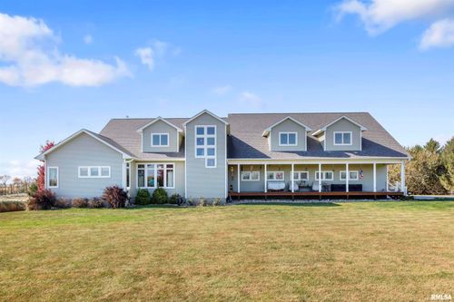 3673 Half Moon Ave Sw, Tiffin, IA, 52340-9338 | Card Image