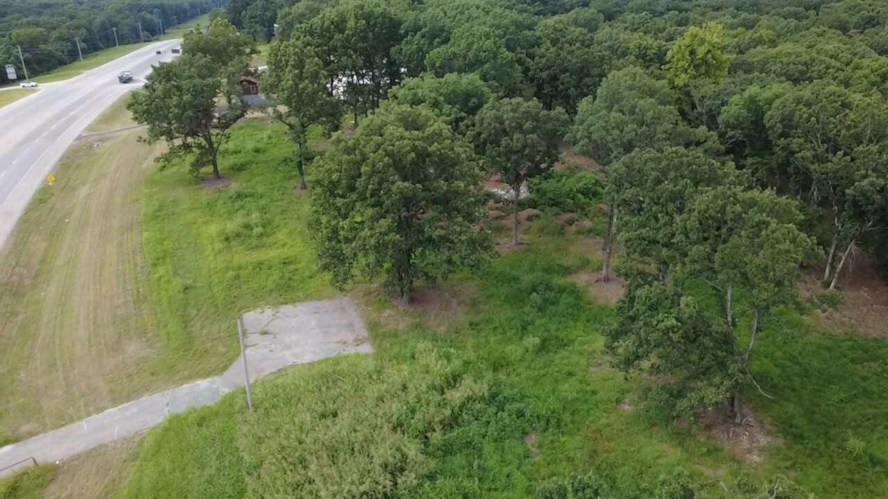 Land in Grove 4