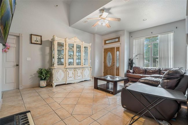 919 Patrick St, House other with 5 bedrooms, 4 bathrooms and null parking in KISSIMMEE FL | Image 5