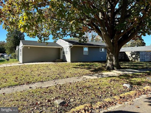 749 River Rd, DOVER, DE, 19901-3751 | Card Image