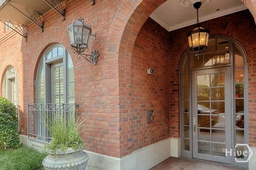 3b-316 E State Street, Savannah, GA, 31401 | Card Image