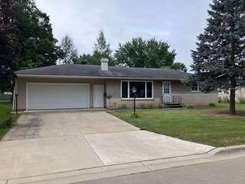 204 N Humphrey Circle, Shawano, WI, 54166 | Card Image