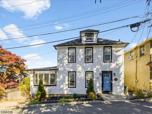 29 Whitfield Pl, Mount Tabor, NJ, 07878-9217 | Card Image