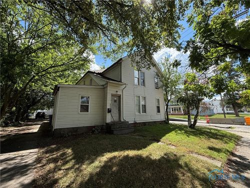 885 National Ave, Toledo, OH, 43609-3013 | Card Image