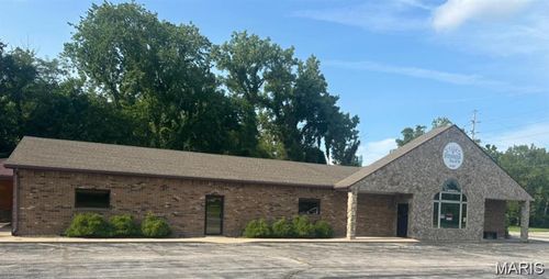 211 Munger Ln, Hannibal, MO, 63401-2370 | Card Image