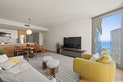 apt-3103-1001 Queen St, Honolulu, HI, 96814-5235 | Card Image