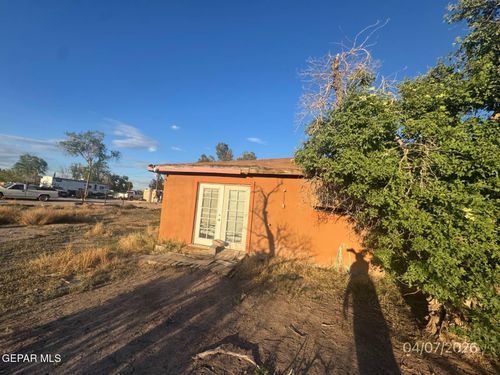 11724 Lara Road, San Elizario, TX, 79849 | Card Image