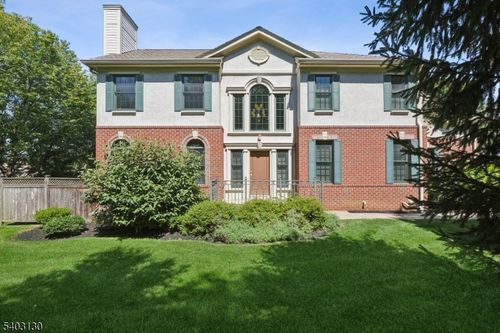 25 Green Way, New Providence, NJ, 07974-2957 | Card Image