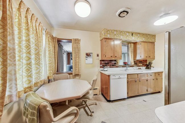 9 W Leon Ln, House other with 3 bedrooms, 1 bathrooms and null parking in Prospect Heights IL | Image 8