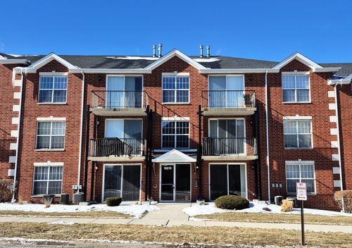 unit-1n-16610 Liberty Cir, Orland Park, IL, 60467-5707 | Card Image