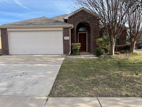 8135 Tierra Del Sol Rd, Arlington, TX, 76002-5703 | Card Image