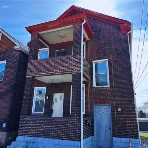 324 Center St, E Pittsburgh, PA, 15112-1078 | Card Image