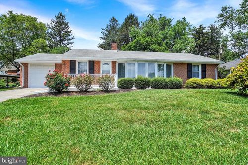 823 Glendale Road, YORK, PA, 17403 | Card Image