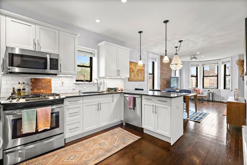 apt-3-338 Bloomfield St, Hoboken, NJ, 07030-4826 | Card Image