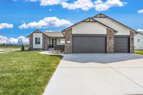1548 N Quince Ct, Andover, KS, 67002-8997 | Card Image