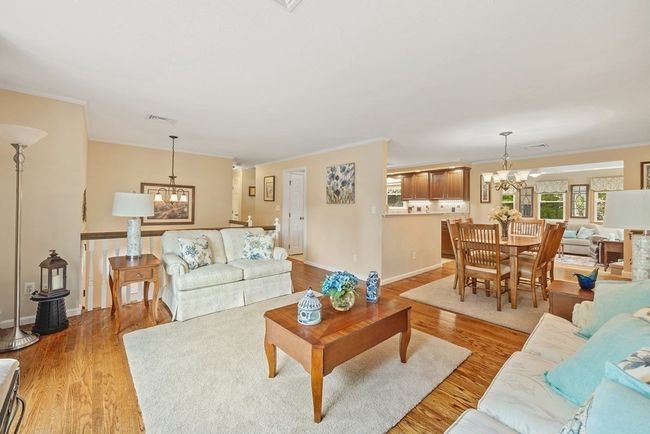 27 Phyllis Rd, House other with 3 bedrooms, 2 bathrooms and 6 parking in Raynham MA | Image 4