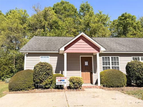 483 Pharr Drive, Concord, NC, 28025 | Card Image