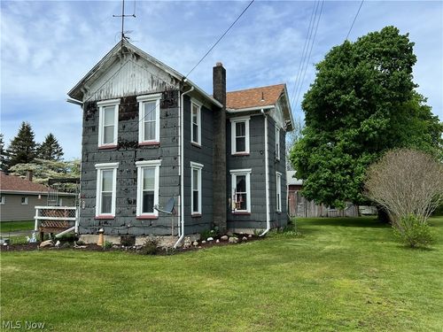 26 Daniels Avenue, Conneaut, OH, 44030 | Card Image