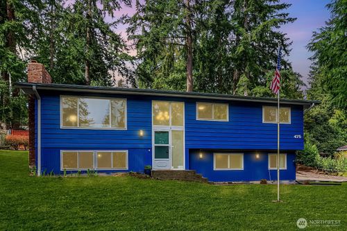 475 Mt Hood Dr Sw, Issaquah, WA, 98027-4038 | Card Image