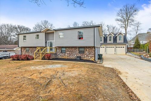 1804 Honeysuckle Ln, Fort Oglethorpe, GA, 30742-3480 | Card Image