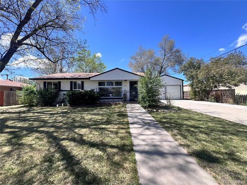 555 Everett St, Lakewood, CO, 80226-1161 | Card Image