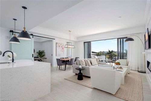 403-1111 Central Ave, NAPLES, FL, 34102-6264 | Card Image
