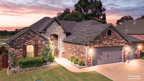 201 Pebble Beach Dr, Cave Springs, AR, 72718-9032 | Card Image