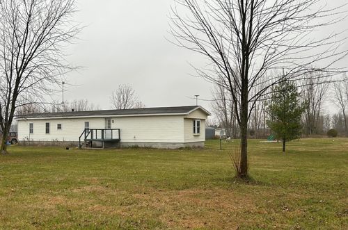 3780 E North County Line Rd, Saint Louis, MI, 48880-9294 | Card Image