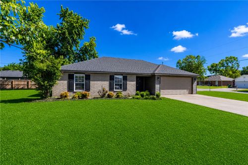 700 Ponderosa St, Centerton, AR, 72719-9712 | Card Image