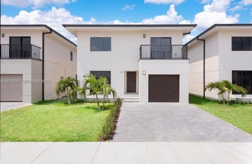 1326 Nw 2nd Ln, Florida City, FL, 33034 | Card Image