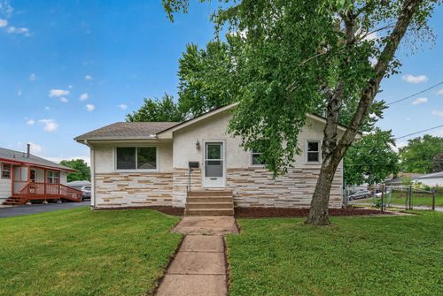 1225 43rd Ave Ne, Columbia Heights, MN, 55421-3032 | Card Image