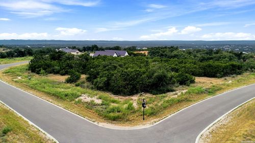 654 Travis Forest Dr, Bulverde, TX, 78163-2602 | Card Image