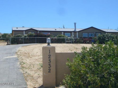 12332 E Avenue X, Pearblossom, CA, 93553-3117 | Card Image