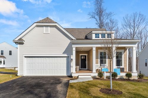 1-126 Pine St, Norton, MA, 02766-2804 | Card Image