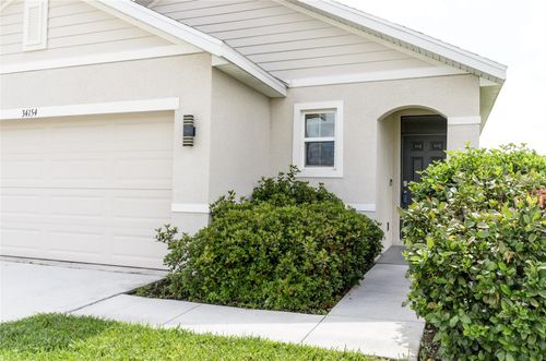 34154 Jasper Stone Dr, Wesley Chapel, FL, 33543-7291 | Card Image