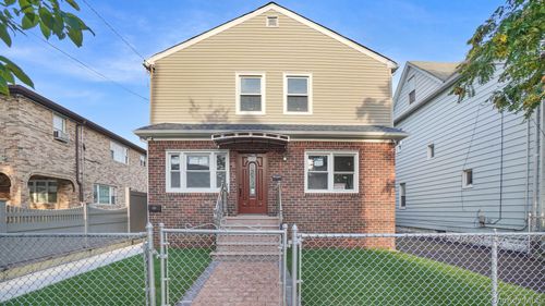 124-23 135th Place, New York, NY, 11420 | Card Image