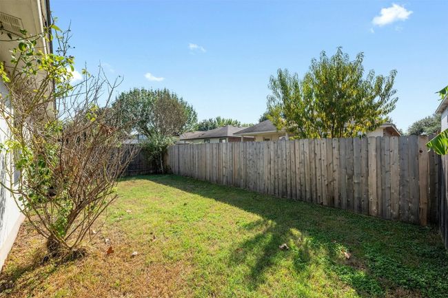 11506 Jim Thorpe Ln, House other with 3 bedrooms, 2 bathrooms and 2 parking in Austin TX | Image 32