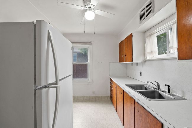 Kitchen with Ceiling Fan | Image 10