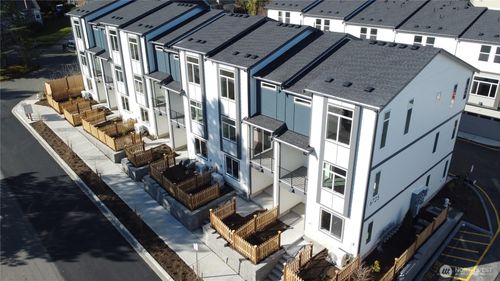 unit-105-6722 Ne 187th St, Kenmore, WA, 98028-7957 | Card Image