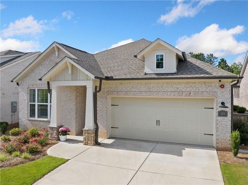 209 Floral Valley Dr, Woodstock, GA, 30188-1419 | Card Image