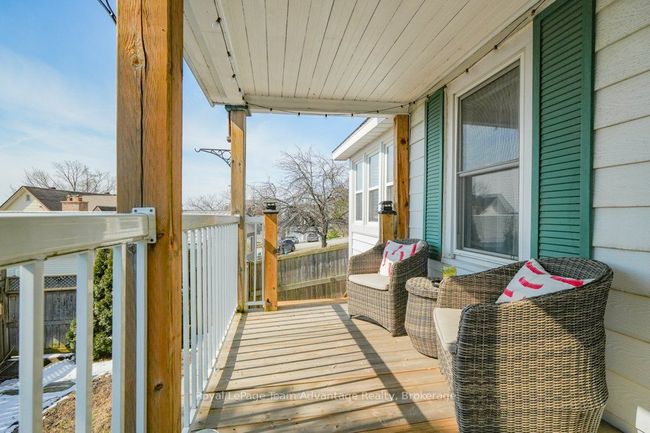 3 Gibson St, House other with 3 bedrooms, 1 bathrooms and 2 parking in Parry Sound ON | Image 5