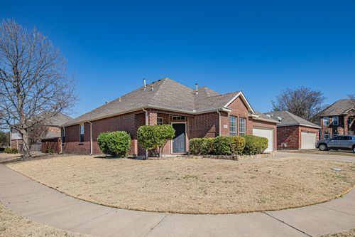 2901 Scott Pl, Mckinney, TX, 75072-5680 | Card Image