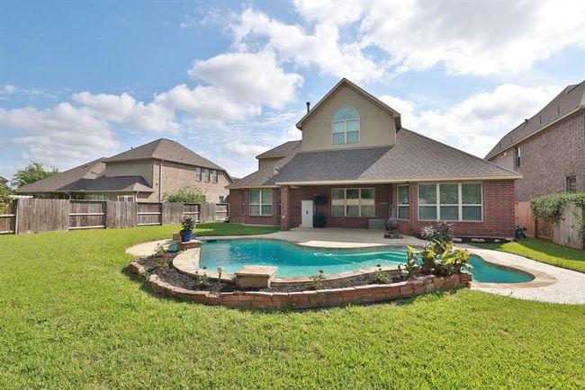 Spacious Covered patio wire for AV and HDMI outdoor speaker. | Image 41