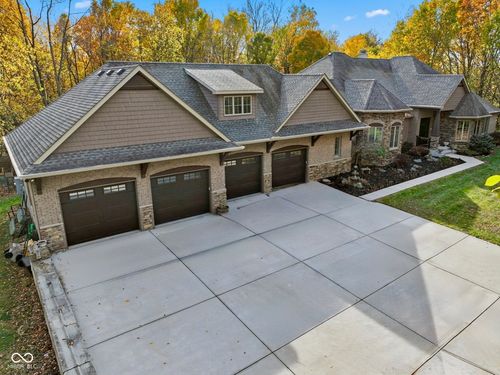 8653 E 125 S, Zionsville, IN, 46077-9503 | Card Image
