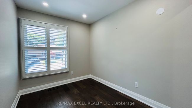 9 Ingram Crt, House other with 3 bedrooms, 2 bathrooms and 2 parking in Whitby ON | Image 11